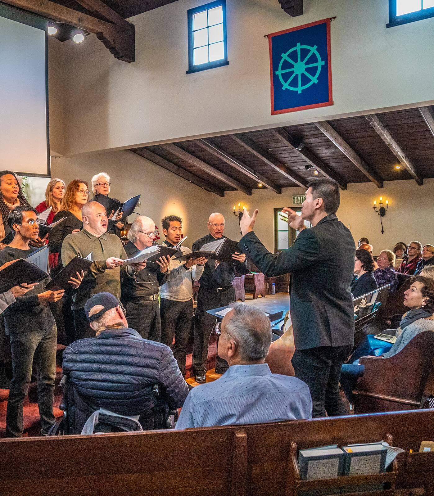 Music-filled Sunday services with the choir